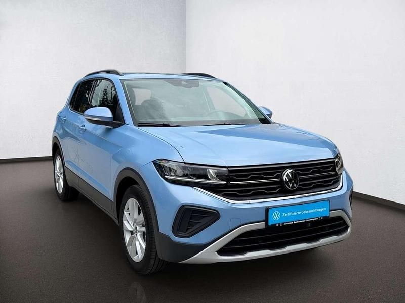 Neu VW T-Cross Life 116 PS (85 kW) 2025 Clear blue metallic SUV