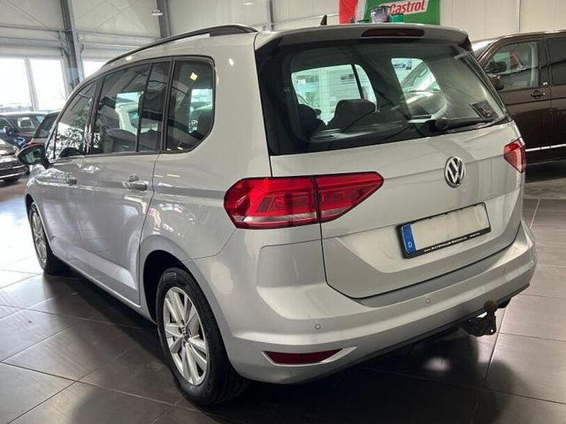 Gebraucht VW Touran 116 PS (85 kW) 2020 Andere Van / Kleinbus