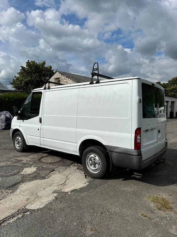 Gebraucht Ford Transit Tourneo 101 PS (74 kW) 2013 Weiß Van / Kleinbus