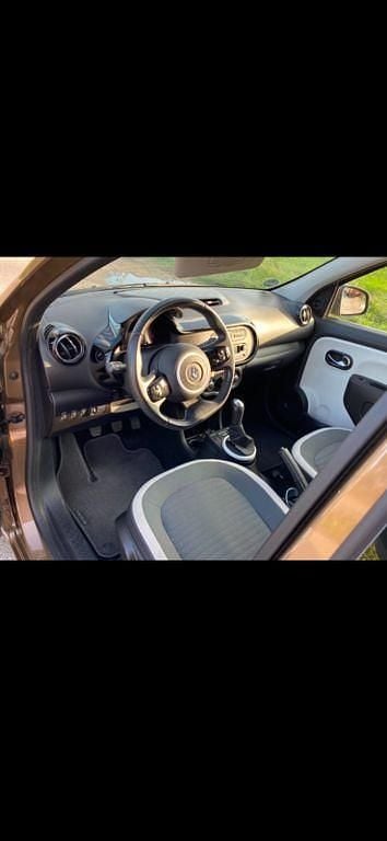 Gebraucht Renault Twingo Expression 71 PS (52 kW) 2015 Braun Kleinwagen