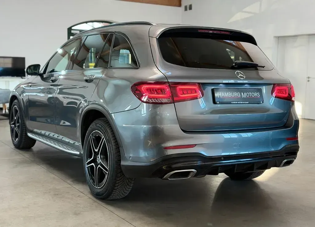 Gebraucht Mercedes GLC300 AMG line 245 PS (180 kW) 2020 Grau SUV