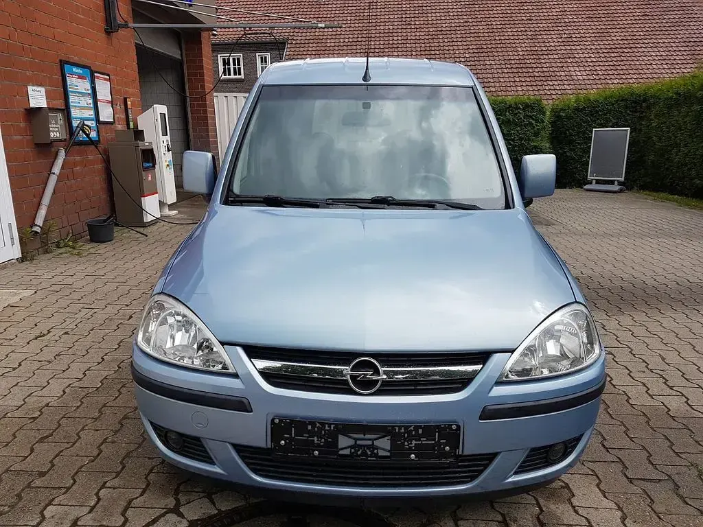 Gebraucht Opel Combo Edition 94 PS (69 kW) 2008 Blau Van / Kleinbus