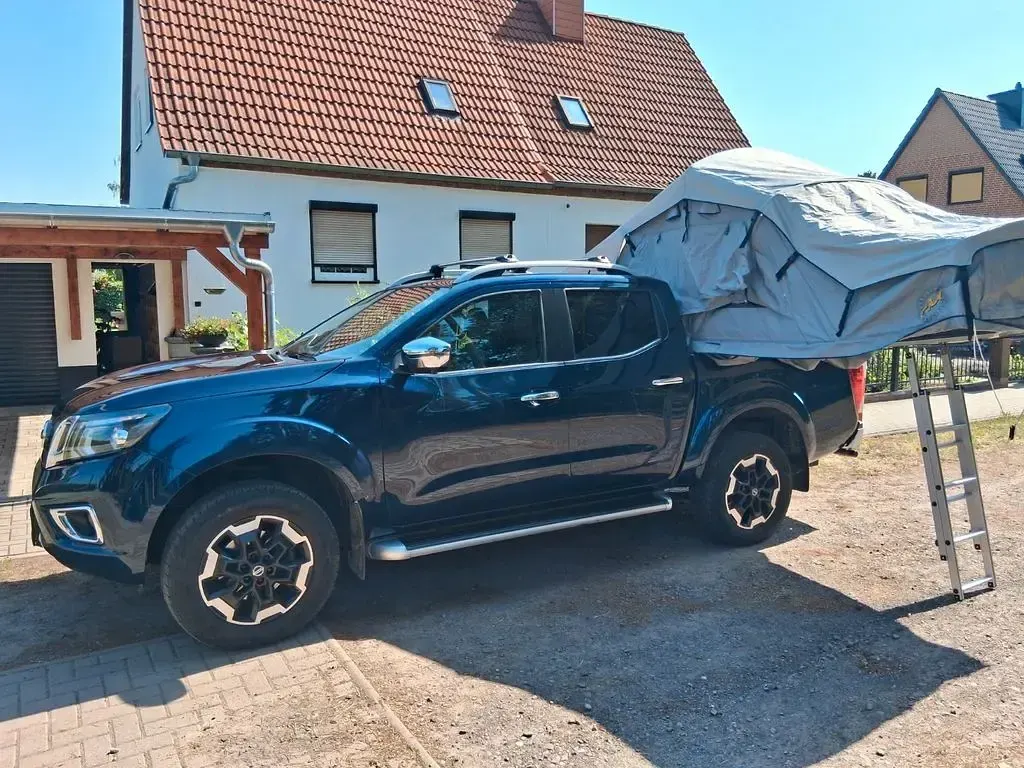 Gebraucht Nissan Navara 190 PS (139 kW) 2022 Blau Pickup