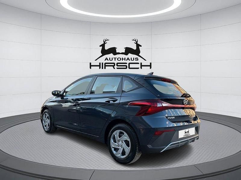 Gebraucht Hyundai i20 Select 79 PS (58 kW) 2025 Grau Kleinwagen