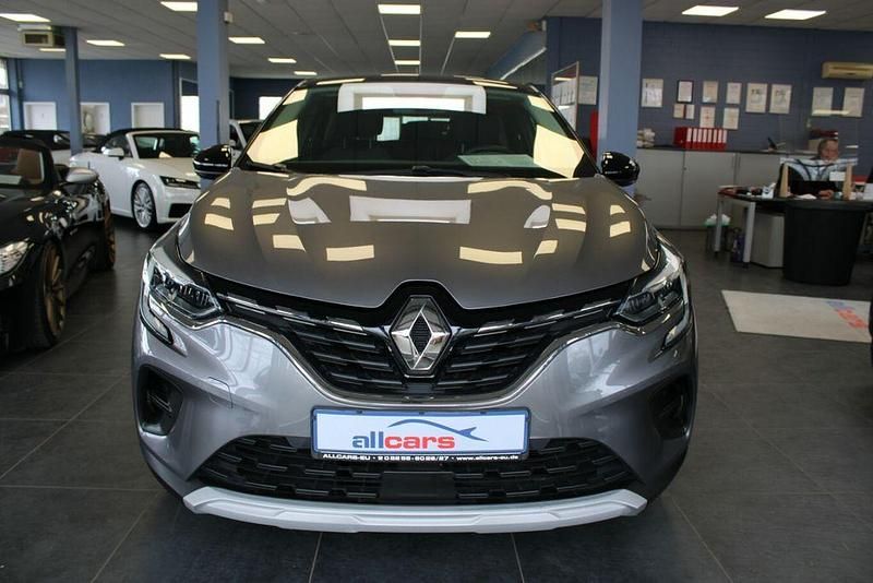 Gebraucht Renault Captur Experience 131 PS (96 kW) 2020 Grau SUV
