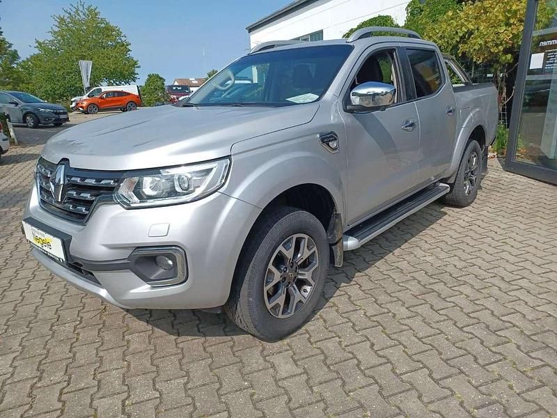 Gebraucht Renault Alaskan Intens 190 PS (139 kW) 2018 Palisa silber Pickup