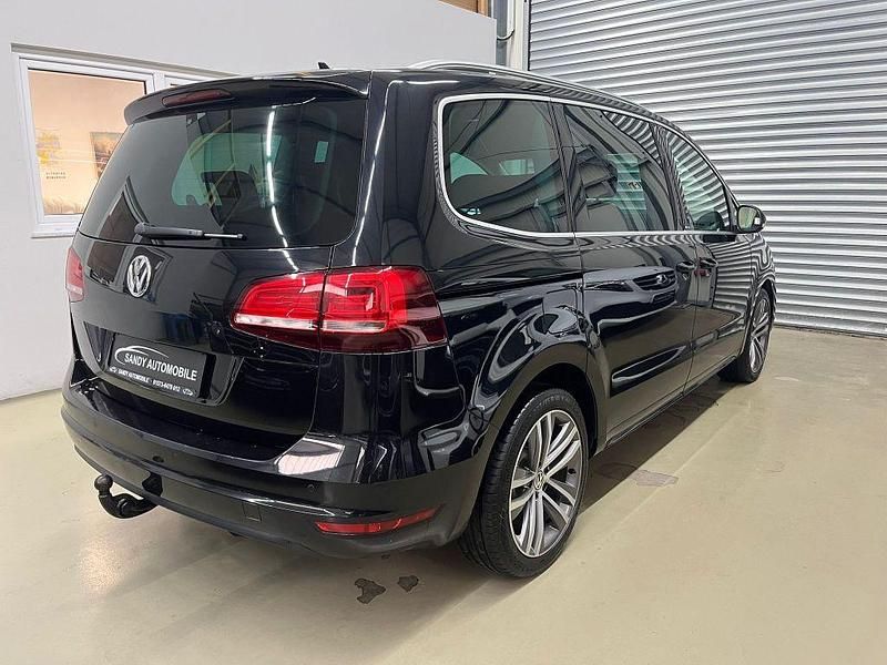 Gebraucht VW Sharan United 177 PS (130 kW) 2020 Deep black perleffekt Van / Kleinbus