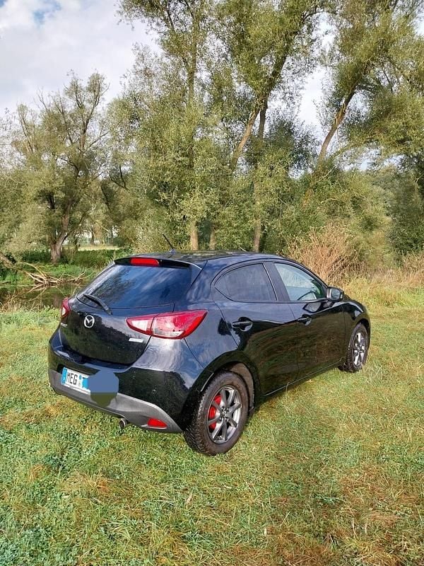Gebraucht Mazda 2 Sports-Line 90 PS (66 kW) 2015 Schwarz Kleinwagen