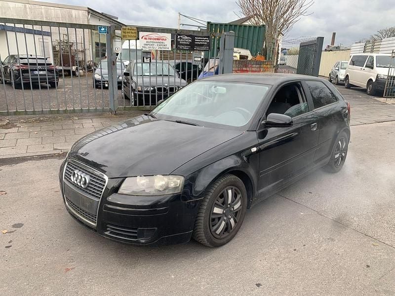 Gebraucht Audi A3 Attraction 102 PS (75 kW) 2006 Schwarz Kleinwagen