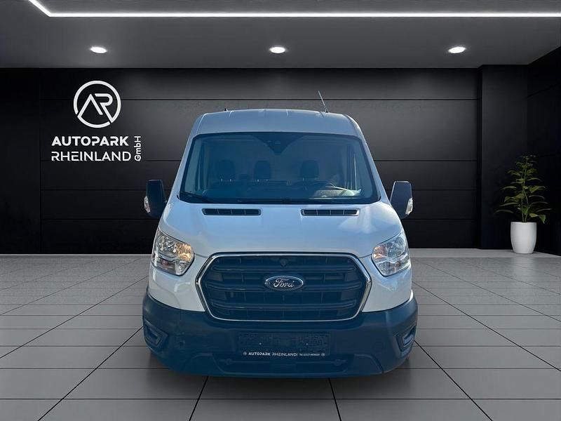Gebraucht Ford Transit Trend 131 PS (96 kW) 2020 Weiß Van / Kleinbus