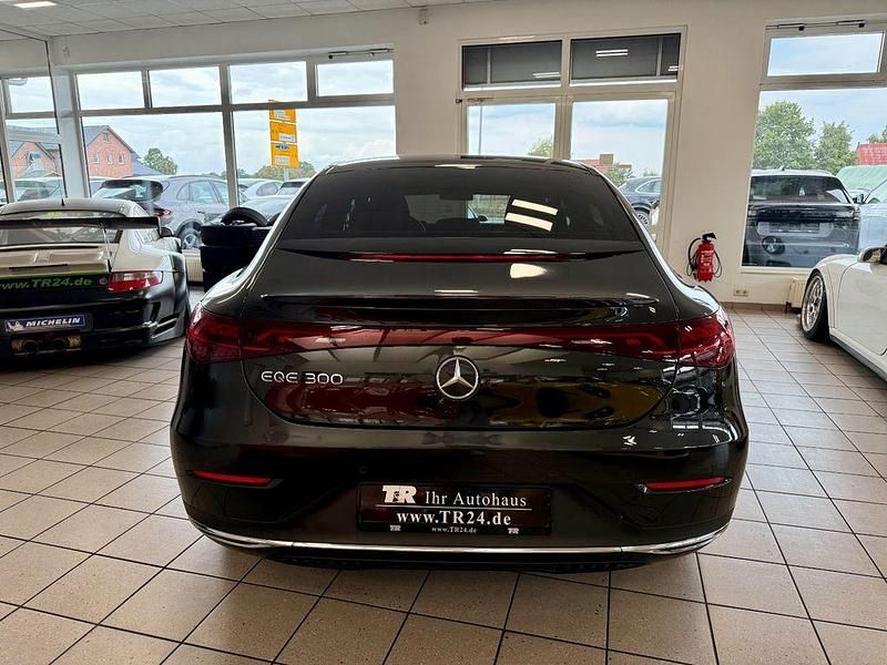 Gebraucht Mercedes EQE300 Advanced 180 kW (245 PS) 2022 Graphitgrau Limousine