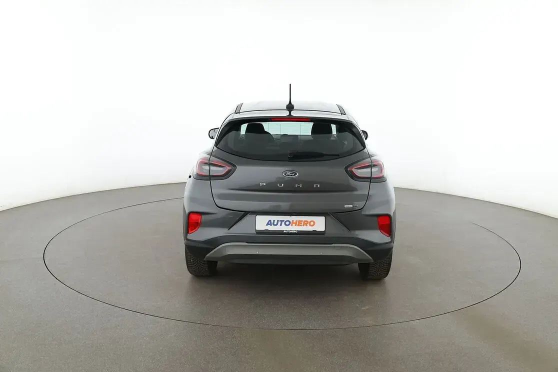 Gebraucht Ford Puma Titanium 125 PS (91 kW) 2022 Grau SUV