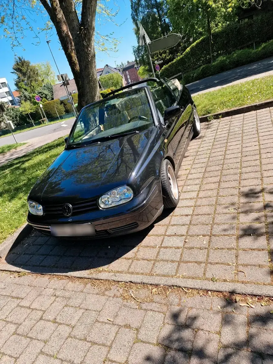 Gebraucht VW Golf Cabriolet 115 PS (84 kW) 1998 Schwarz Cabrio