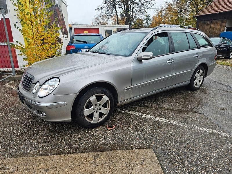 Silber Gebraucht 2006 Mercedes E270 Kombi | 1.399 € (Superpreis) - Bild 1/4