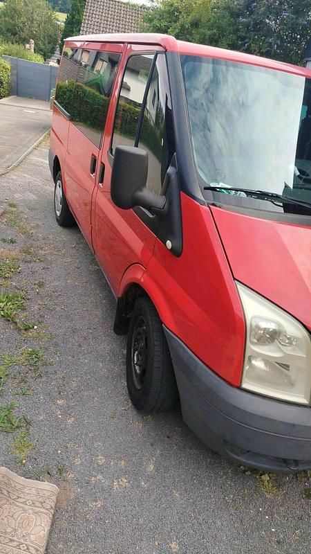 Second-hand Ford Transit 110 CP (80 kW) 2007 Roșu Monovolum