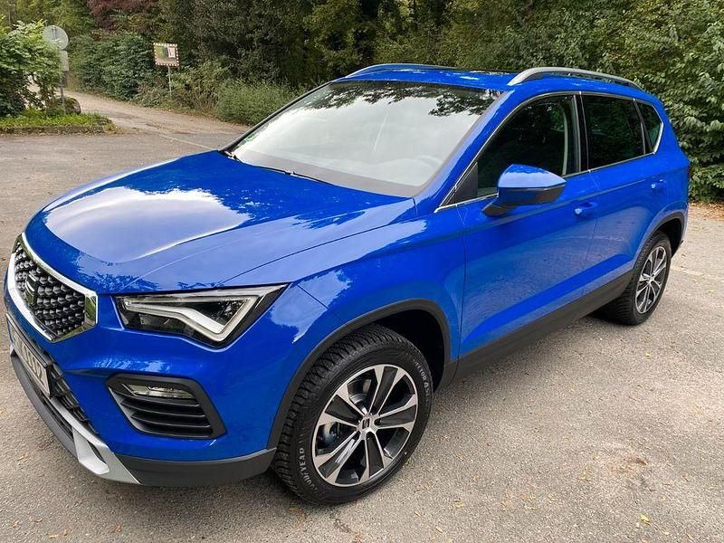 Blau Gebraucht 2024 Seat Ateca Style SUV | 32.000 € (Fairer Preis) - Bild 1/4