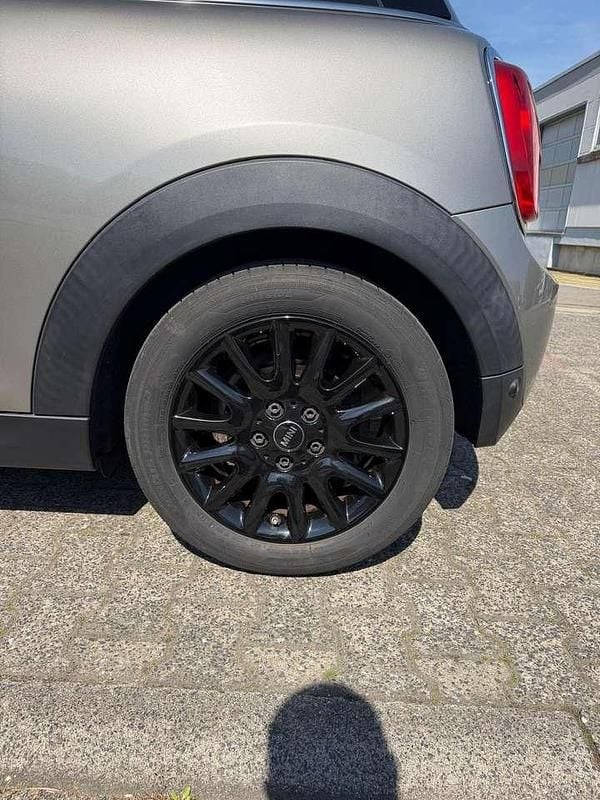 Gebraucht Mini ONE 102 PS (75 kW) 2019 Silver metallic Kleinwagen