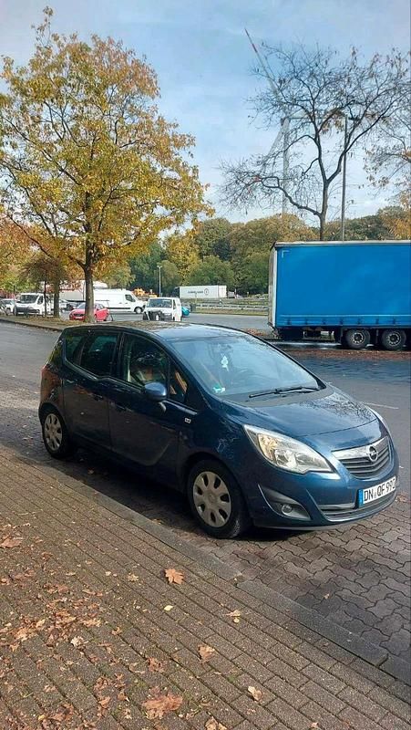 Gebraucht Opel Meriva 95 PS (69 kW) 2012 Blau Van / Kleinbus