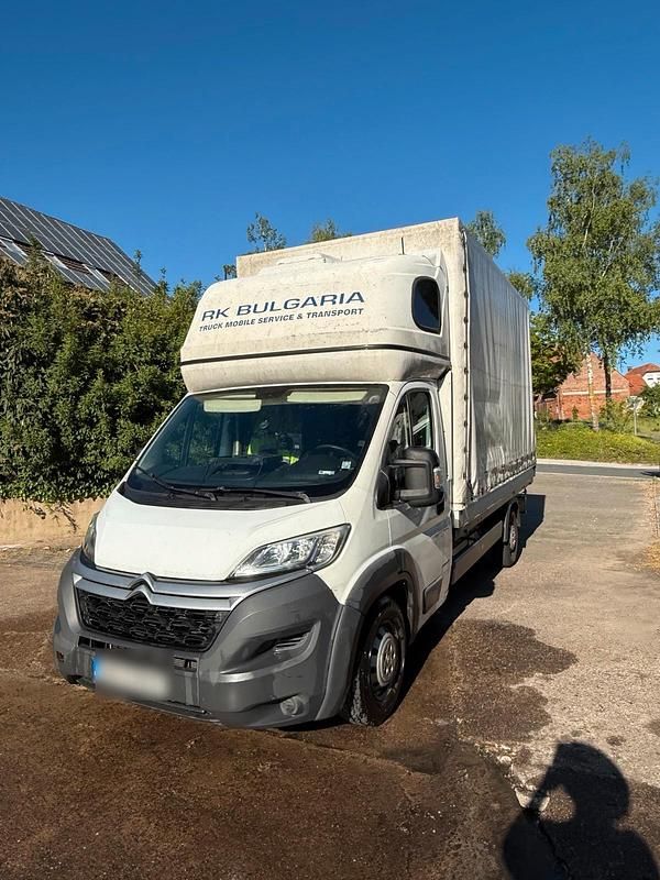 Weiß Gebraucht 2017 Citroën Jumper Van / Kleinbus | 7.000 € - Bild 1/4