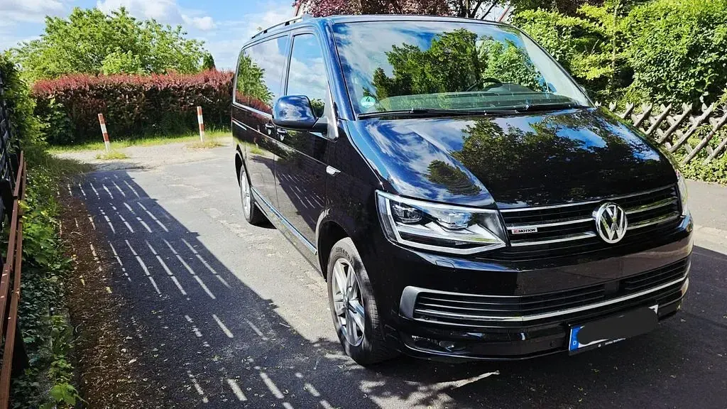 Gebraucht VW Multivan Comfortline 204 PS (150 kW) 2016 Schwarz Van / Kleinbus