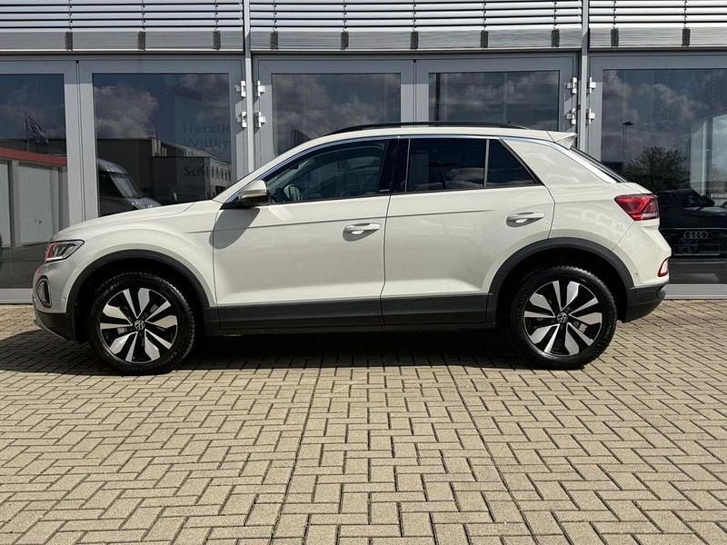 Gebraucht VW T-Roc Move 110 PS (80 kW) 2023 Grau SUV