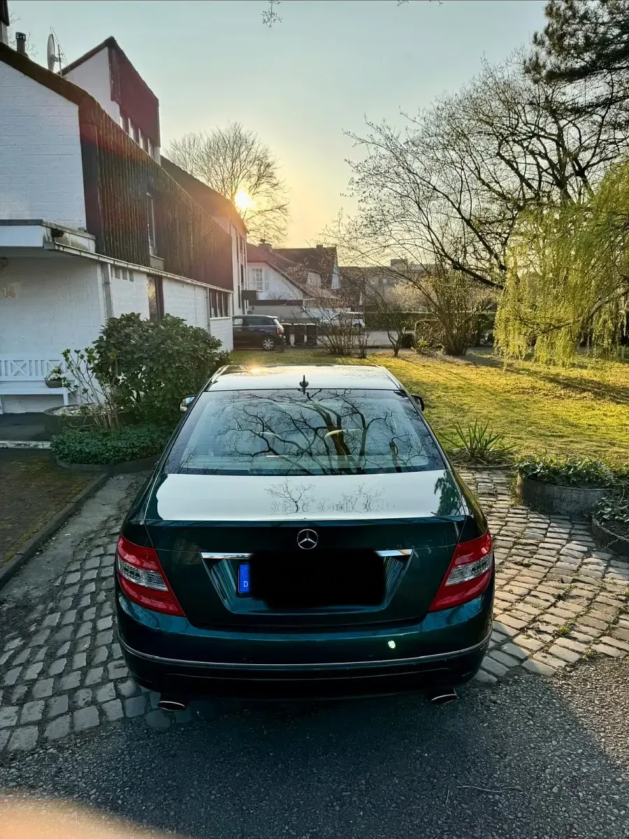 Używany Mercedes C280 Elegance 231 KM (169 kW) 2007 Zielony Sedan/Limuzyna
