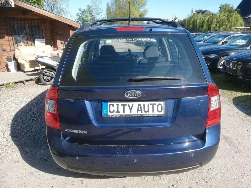 Gebraucht Kia Carens EX 144 PS (105 kW) 2009 Blau Van / Kleinbus