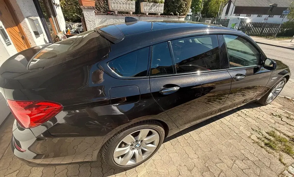 Brugt BMW M550 2012 Sort Sedan