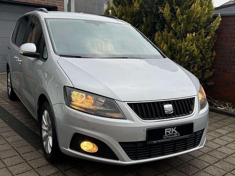 Gebraucht Seat Alhambra Style 150 PS (110 kW) 2014 "brilliant" silber Van / Kleinbus