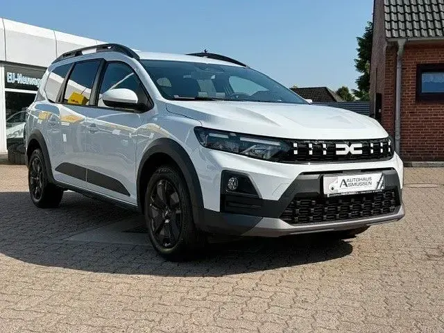 Neu Dacia Jogger Expression 110 PS (80 kW) 2026 Weiß Van / Kleinbus