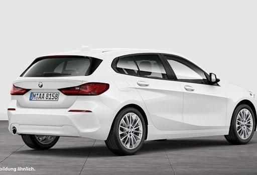 Gebraucht BMW 118 Advantage 136 PS (100 kW) 2023 Weiß Kleinwagen