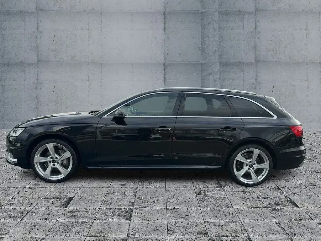 Gebraucht Audi A4 Advanced 204 PS (150 kW) 2023 Schwarz Kombi