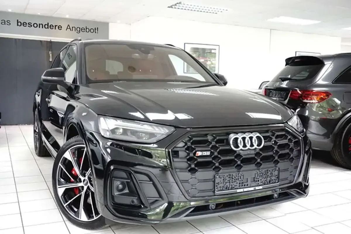 Gebraucht Audi SQ5 Sport 341 PS (250 kW) 2021 Mythosschwarz SUV