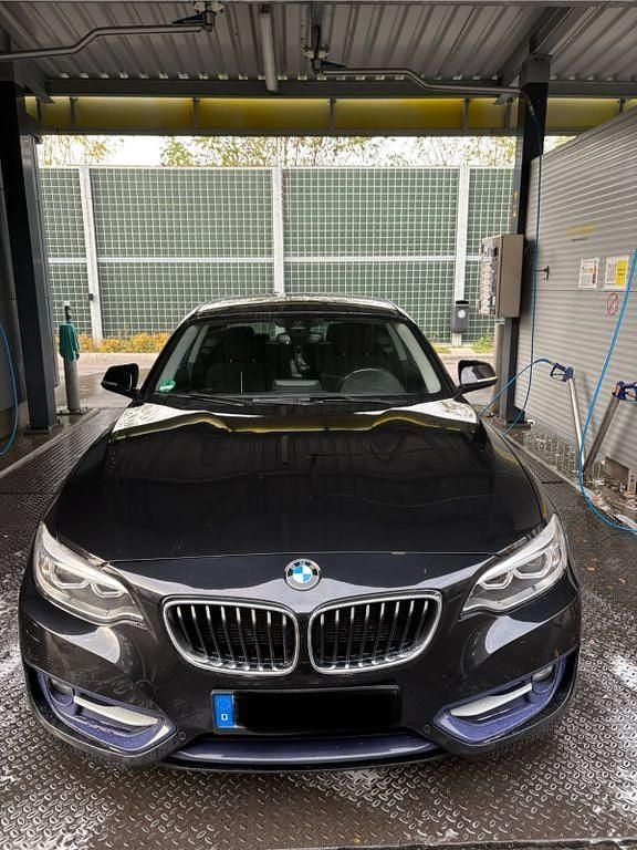 Schwarz Gebraucht 2016 BMW 218 Sport Line Coupé | 19.990 € (Teuer) - Bild 1/4