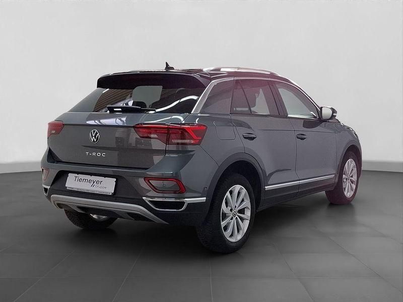 Gebraucht VW T-Roc Style 110 PS (80 kW) 2023 Grau SUV