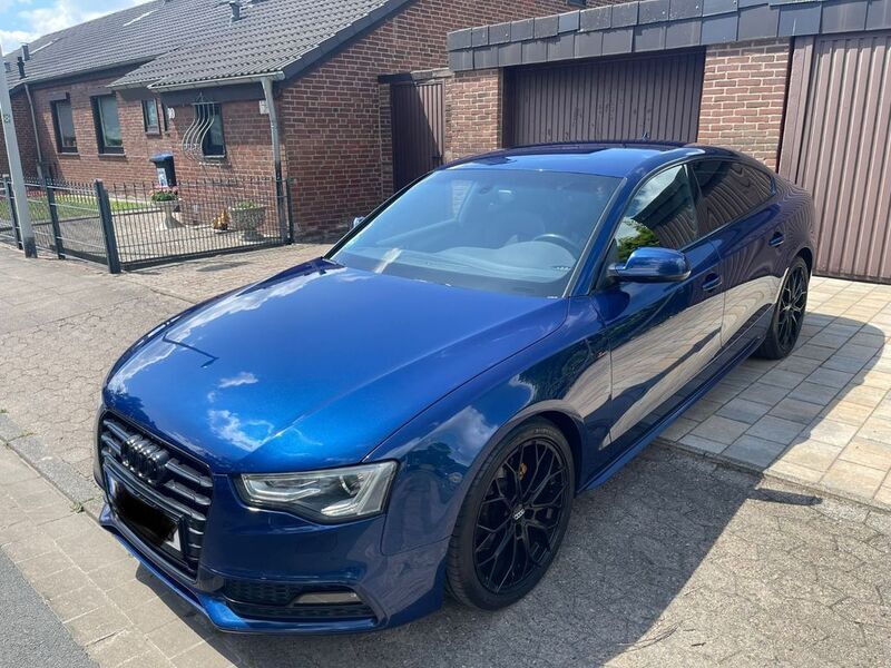 Blau Gebraucht 2012 Audi A5 Sportback S-Line Limousine | 14.000 € (Fairer Preis) - Bild 1/4