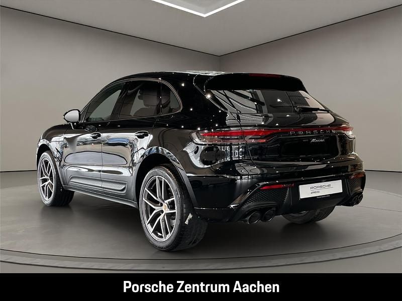 Gebraucht Porsche Macan 265 PS (194 kW) 2024 Schwarz SUV