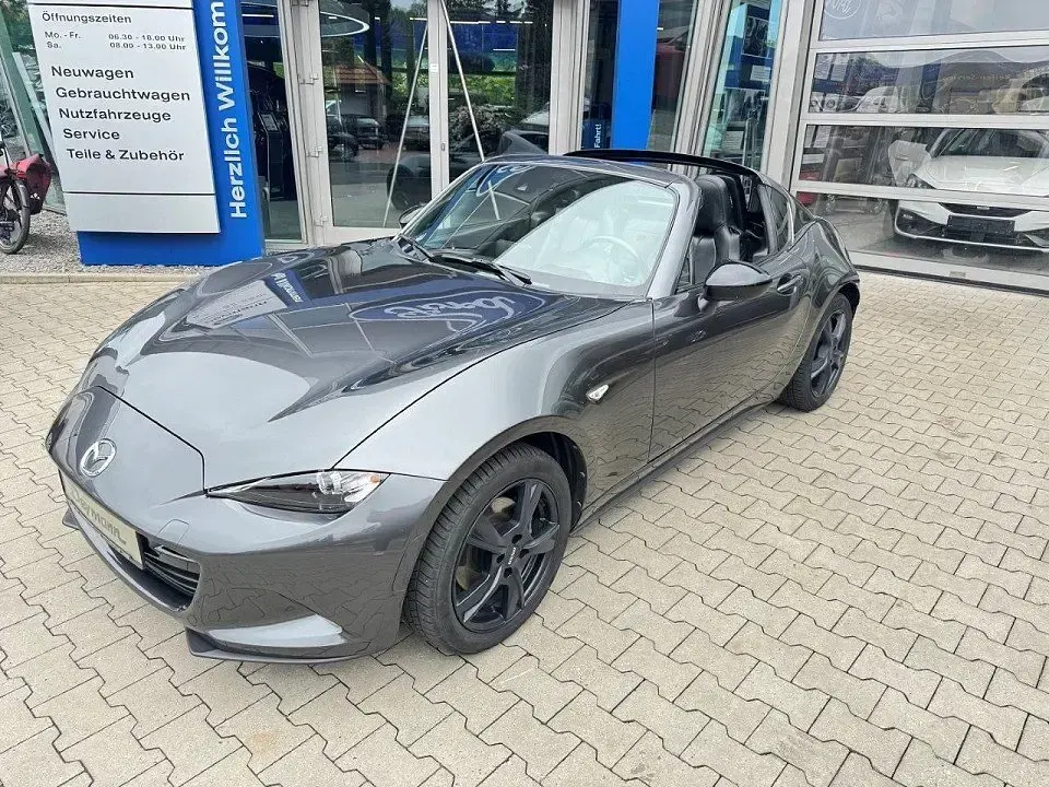Używany Mazda MX5 160 KM (117 kW) 2017 Szary Kabriolet