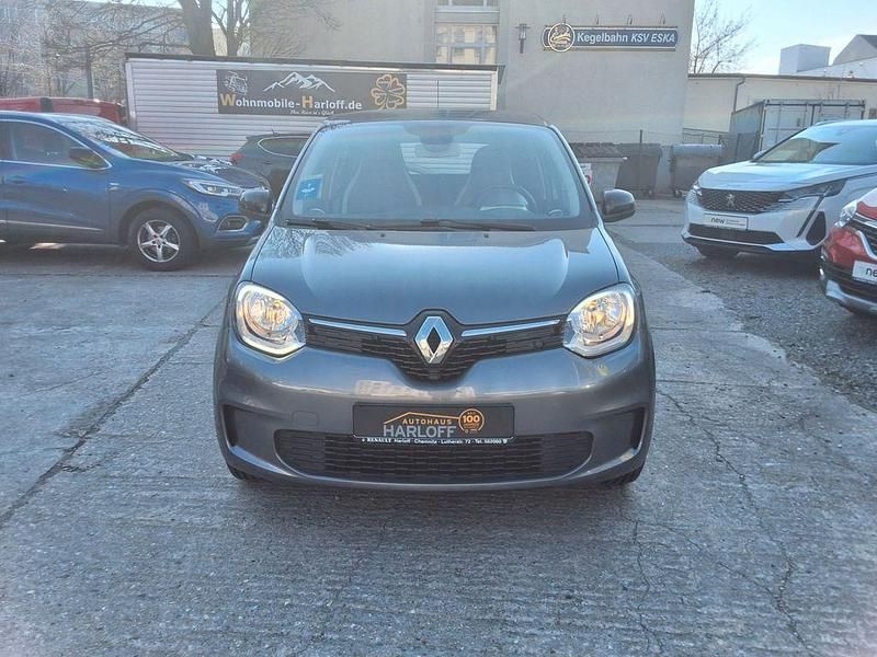Gebraucht Renault Twingo Equilibre 65 PS (47 kW) 2023 Grau Kleinwagen