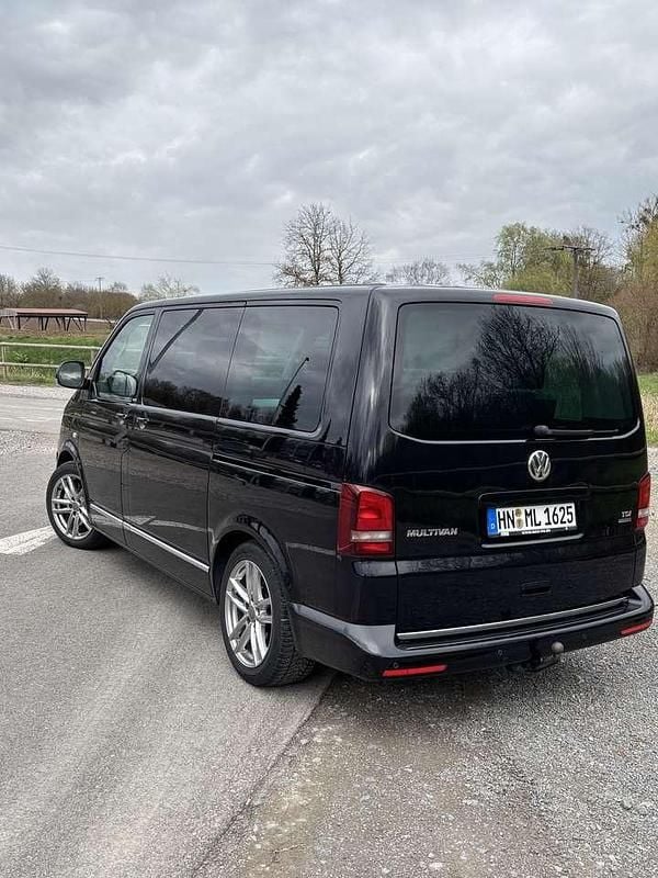 Gebraucht VW Multivan Cup 179 PS (131 kW) 2014 Schwarz Van / Kleinbus