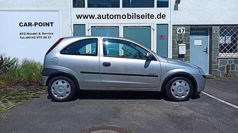 Gebraucht Opel Corsa Comfort 75 PS (55 kW) 2000 Silber Kleinwagen