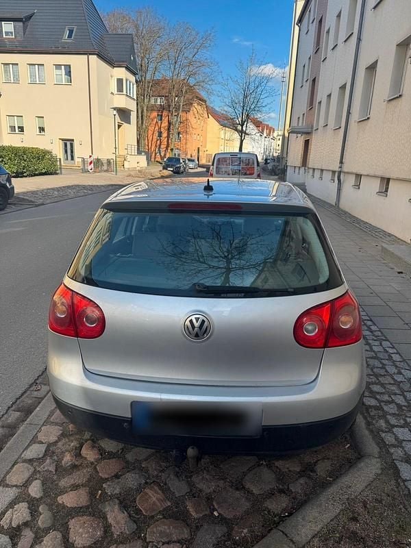Gebraucht VW Golf V 2004 Silber Kleinwagen
