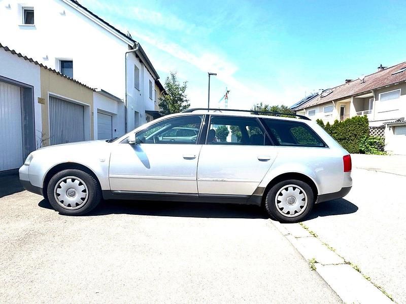 Gebraucht Audi A6 125 PS (91 kW) 1999 Silber Kombi