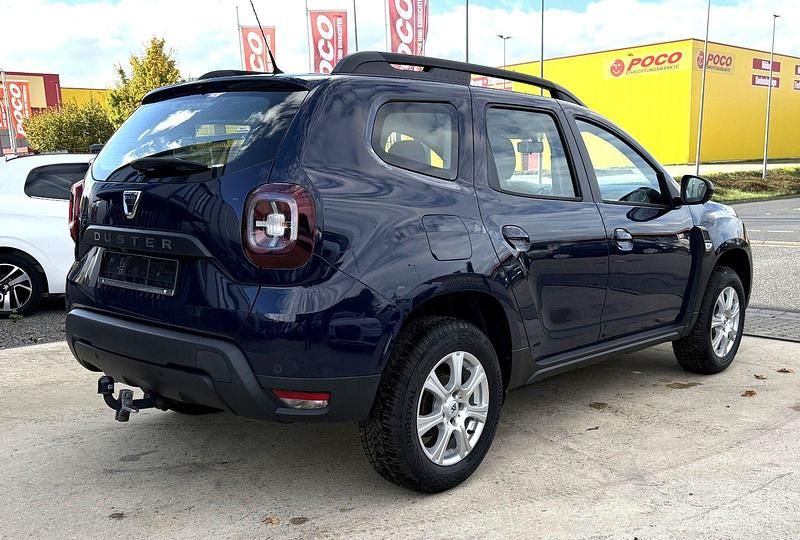 Second-hand Dacia Duster 114 CP (83 kW) 2019 Albastru SUV