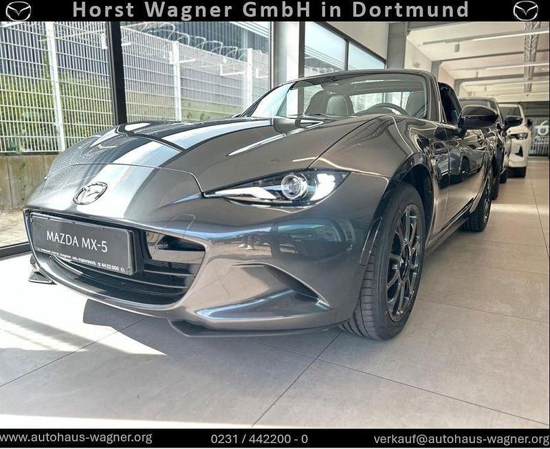 Grau Gebraucht 2025 Mazda MX5 Homura-Line Cabrio | 36.490 € (Teuer) - Bild 1/3