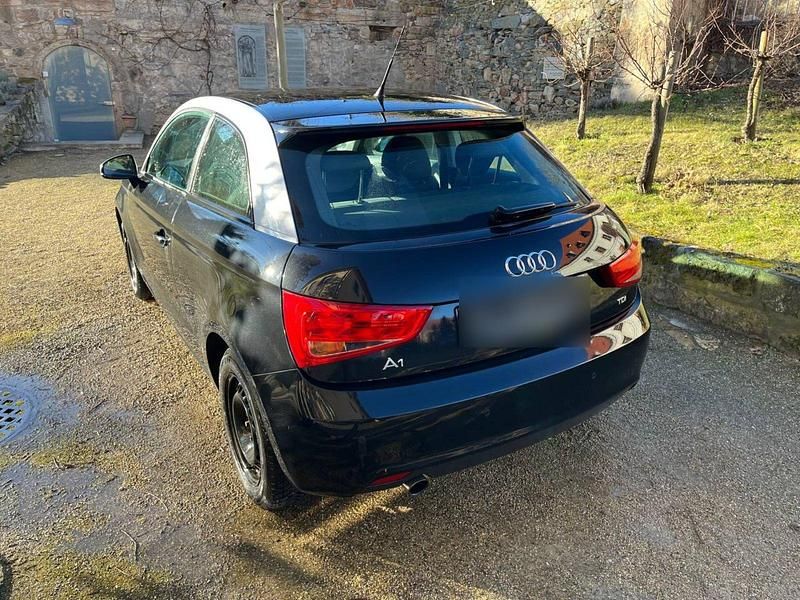 Gebraucht Audi A1 105 PS (77 kW) 2010 Schwarz Kleinwagen