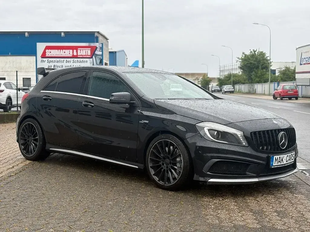Gebraucht Mercedes A45 AMG AMG 360 PS (264 kW) 2015 Schwarz Limousine