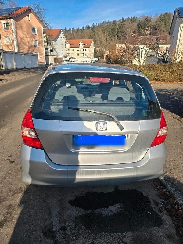 Silber Gebraucht 2008 Honda Jazz Kleinwagen | 1.500 € (Guter Preis) - Bild 1/4
