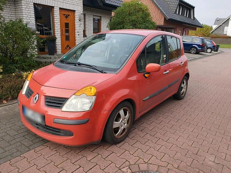 Rot Gebraucht 2004 Renault Modus Van / Kleinbus | 699 € (Fairer Preis) - Bild 1/4