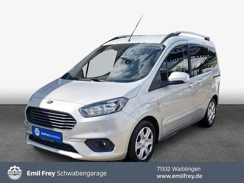 Polarsilber metallic Gebraucht 2021 Ford Tourneo Courier Trend Van / Kleinbus | 16.220 € (Fairer Preis) - Bild 1/4